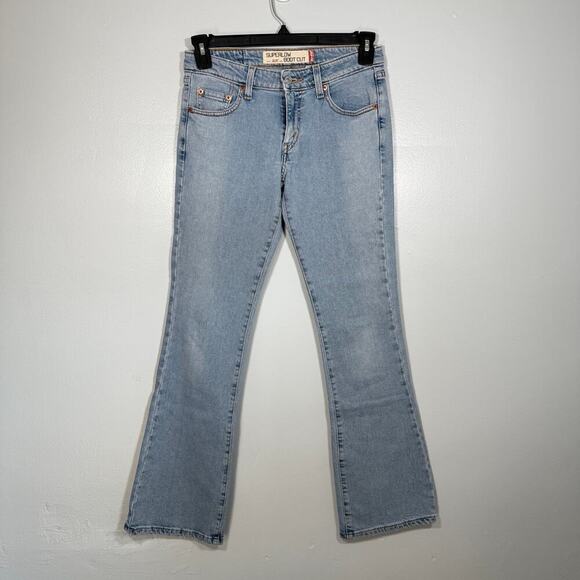 Y2K Levi’s 518 Superlow Bootcut Flare Low Rise Light Wash Jeans 30 Cowboy - Picture 1 of 7